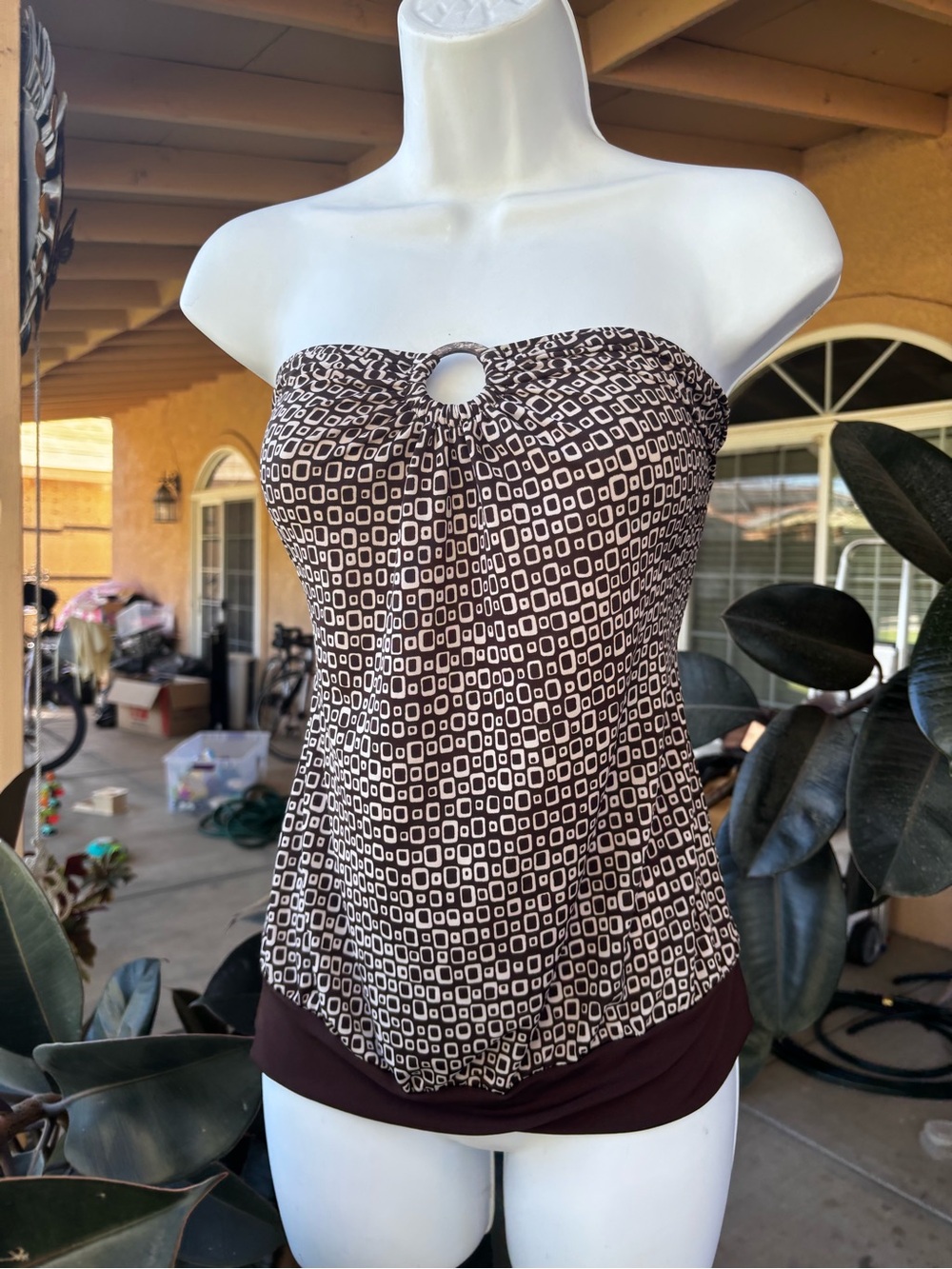 lola Brown and Cream Geometric Top with Pink Label